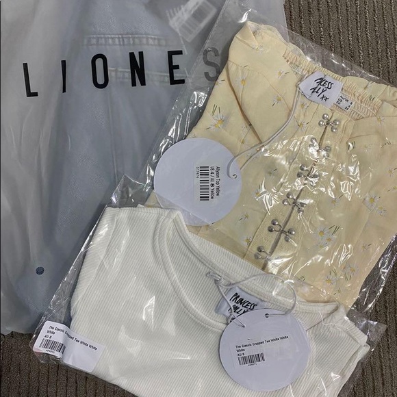 5 FOR $75 FREE PEOPLE ZARA PRINCESS POLLY BRANDY MELVILLE FP MOVEMENT - Picture 2 of 2